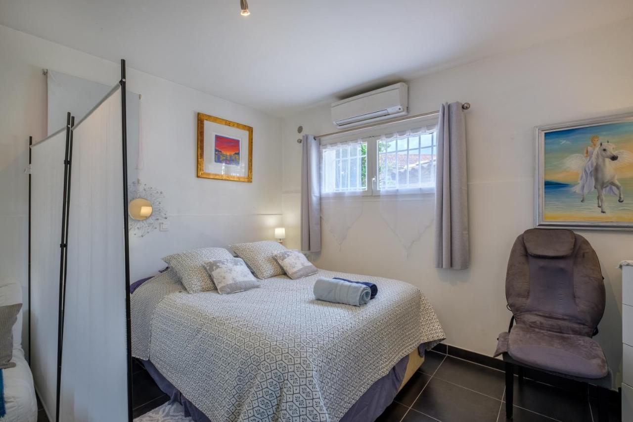 Bas De Villa, Piscine, 3 Etoiles Saint-Paul-de-Vence Exteriér fotografie
